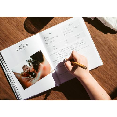 Baby First Year Memory Book: Photo Album & Milestone Journal