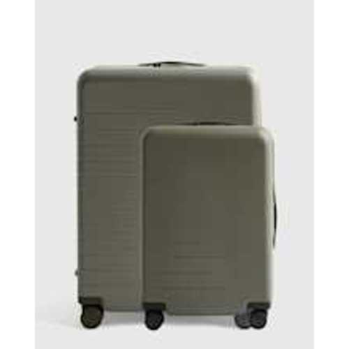Carry-On & Large Check-In Suitcase Bundle