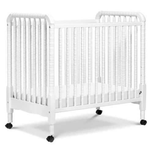 daVinci Jenny Lind 3-in-1 Convertible Mini Crib