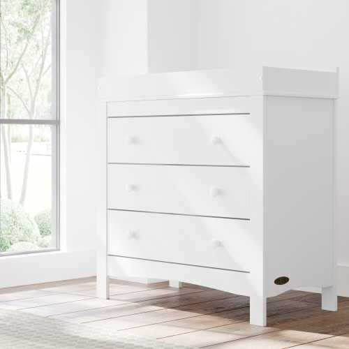 Graco Noah 3 Drawer Chest with Changing Topper | Ashley