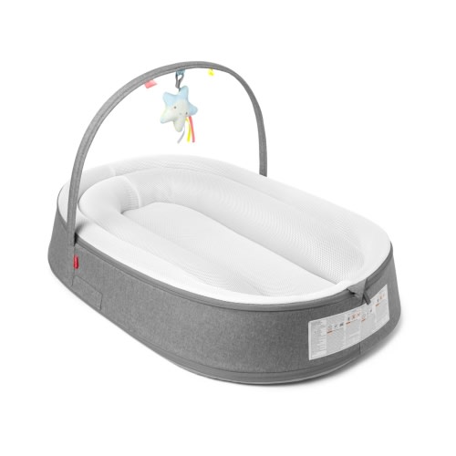 Skip Hop | Shooting Star Sweet Retreat 2 Stage Baby Lounger - Multi | Realry