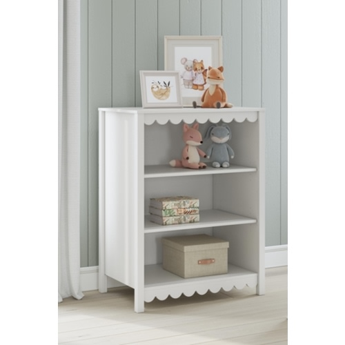 Hallityn Bookcase