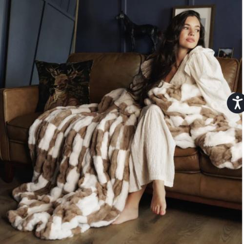 Hugs Check Milk Chocolate Plush Blanket | Minky Couture