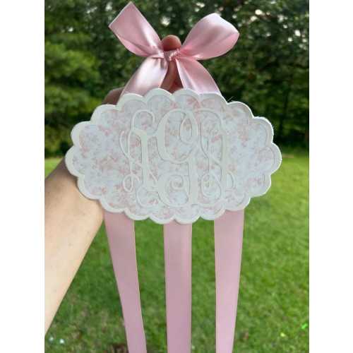 Grandmillennial Toile Bow Hanging Holder