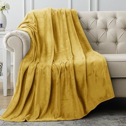 Utopia Bedding Fleece Blanket Throw Size Gold 300GSM Luxury Anti-Static Fuzzy Soft Microfiber Blanket for Couch, Sofa and Bed (60x50 Inch)