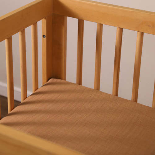 Crib Sheet in GOTS Certified Organic Muslin Cotton