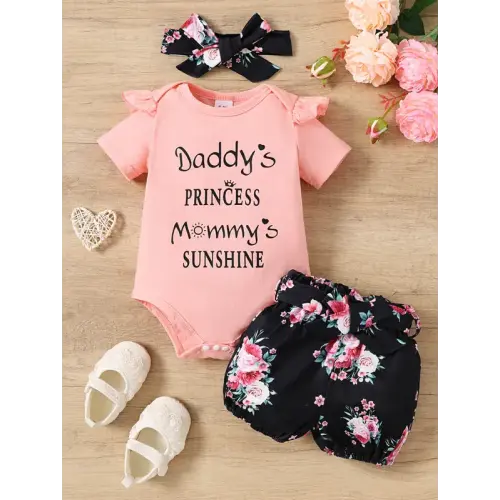 Baby girl pink short sleeved jumpsuit with "Daddy's PRINCESS - TikTok Shop
