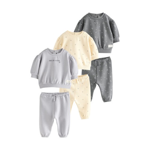 6-Pack Assorted Sweatshirt & Sweatpants Set, 3-6M
- Only 2 left
