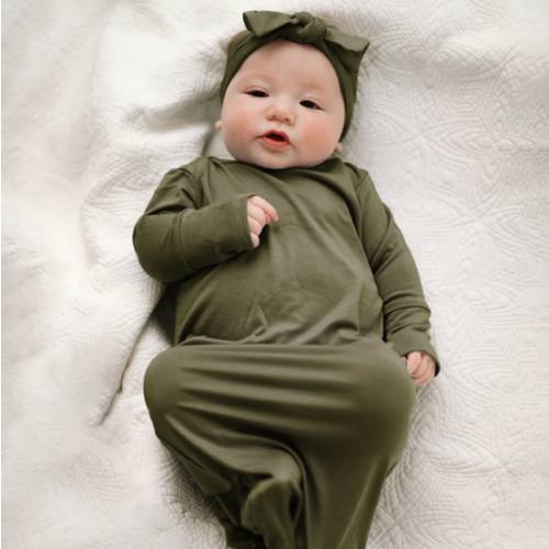 Baby Knot Gown Set: Sage – Lila