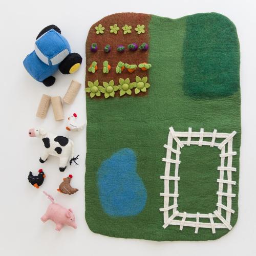 Nivas, Farm Play Mat + Toy Set | Zola Baby