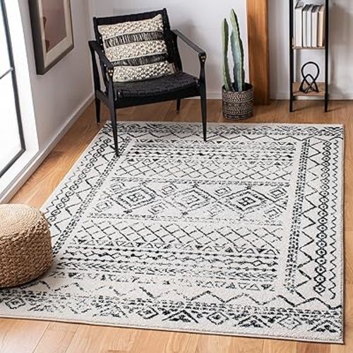 SAFAVIEH Tulum Collection Area Rug - 6' x 9', Ivory & Black, Moroccan Boho Distressed Design, Non-Shedding & Easy Care, Ideal for High Traffic Areas in Living Room, Bedroom (TUL268D)