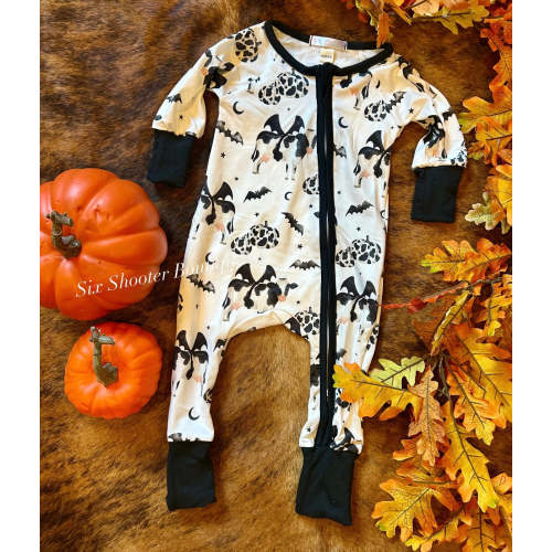 Bat cow baby sleeper (sale)