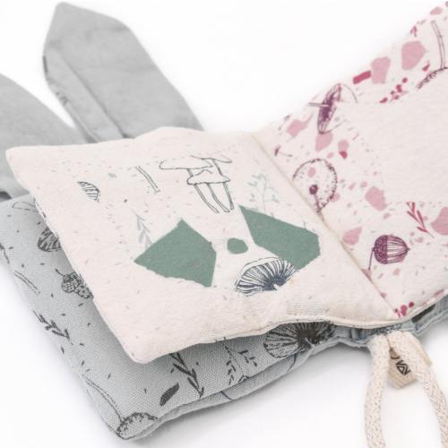 Sensory book-Quiet book-Baby book-Baby first book-Babyshower present-Babyshower gift-Baby soft book-Quiet baby book-Crinkle sound-Cotton