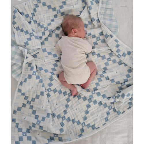 Grandma's Goose QUILTED 6 Layer Gauze Blanket
