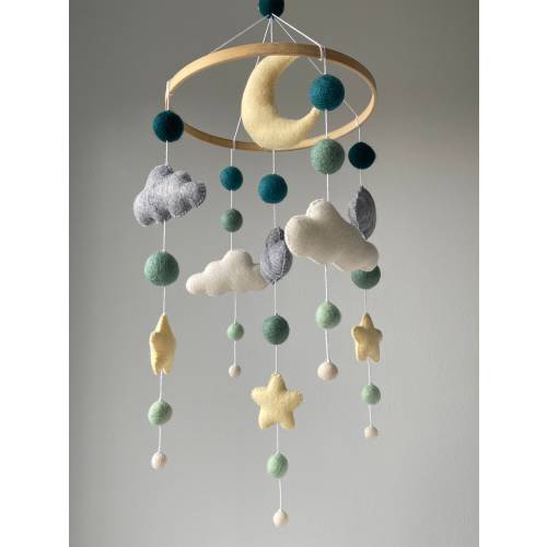 Felt Cloud mobile/ Felt Baby mobile Girl/ baby crib mobile boy/ felt Mobile nursery/ Pom Pom mobile/ hanging mobile/ Newborn gift/