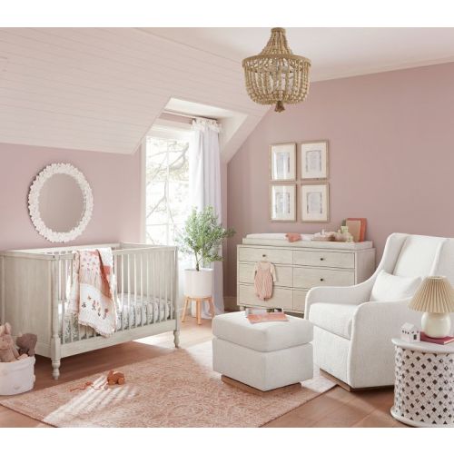 Hydrangea Round Mirror (28")
