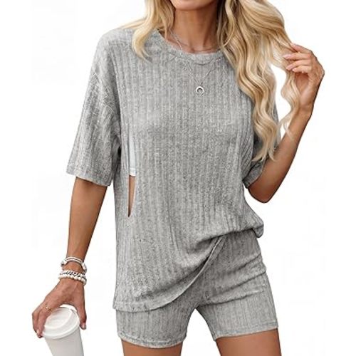 Women's Nursing 2 Piece Outfit Maternity Breastfeeding Set Ribbed Zipper Short Shirts Pregnancy Shorts with Pockets