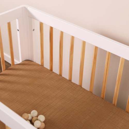 Babyletto Mini Crib Sheet in GOTS Certified Organic Muslin Cotton – Namesake