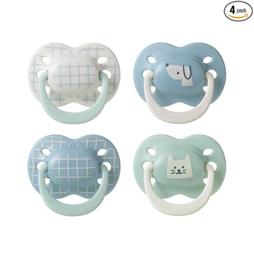 Tommee Tippee Ultimate Fit Newborn Pacifiers, 0-6 Months, Extra Air Holes, Symmetrical Nipple and Shield, 100% BPA Free Silicone, Dishwasher & Sterilizer Safe, Blue and Green, Pack of 4