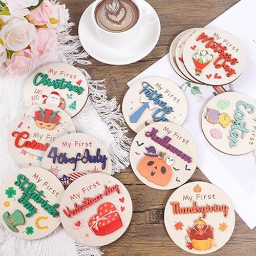 My First Holiday Milestone Signs, 12PCS Baby Holiday Milestone Double-Deck Cards, Wooden Discs Announcement Sign Newborn Photo Props for Baby Shower Party Supplies Gift