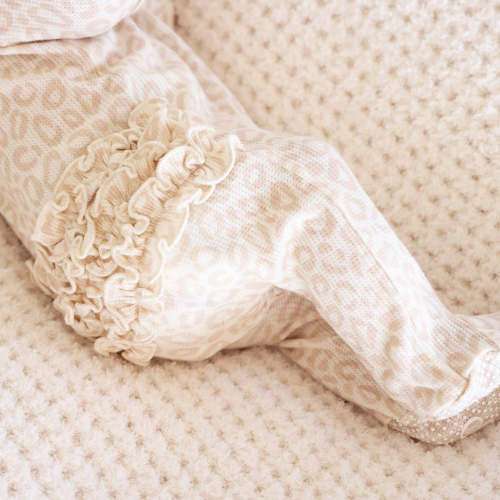 Lovely Leopard Bamboo Waffle Ruffle Zipper Footie