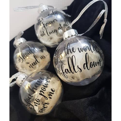 Labyrinth  Luxury Bauble Set With Feathers  Set of 4 - Etsy