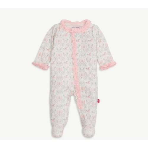 Magnetic Footie with Ruffle – Magnetic Me