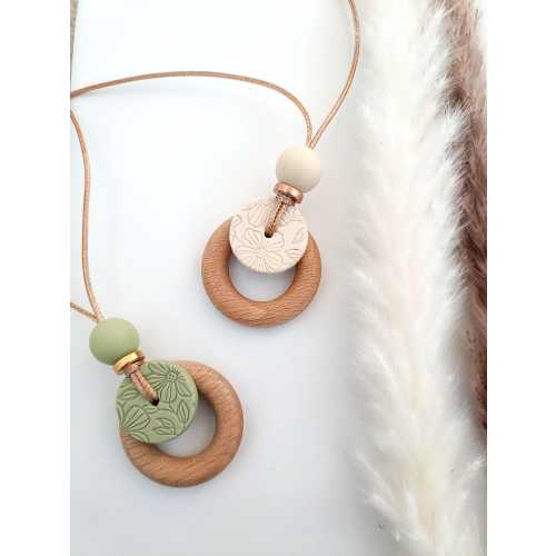 natural wood sage green floral breastfeeding and nursing necklace | organic feeding and baby wearing aid for mum