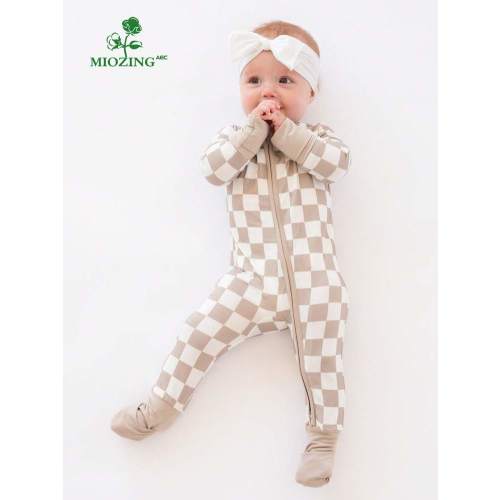 MIOZING Bamboo Fiber Fabric,Light Gray Checkerboard Bodysuit , Classic Checkboard Pattern Jumpsuit , Infant Long Sleeve Zip Up Romper,Unisex Outfit For Spring, Machine Washable, Perfect For Outdoor,Baby Clothes Girl,Baby Clothes Boy,Christmas,Halloween |