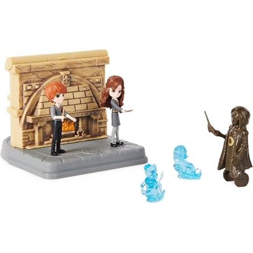 Wizarding World Harry Potter, Room of Requirement 2-in-1 Transforming Playset with 2 Exclusive Figures and 3 Accessories, Kids Toys for Ages 5 and up