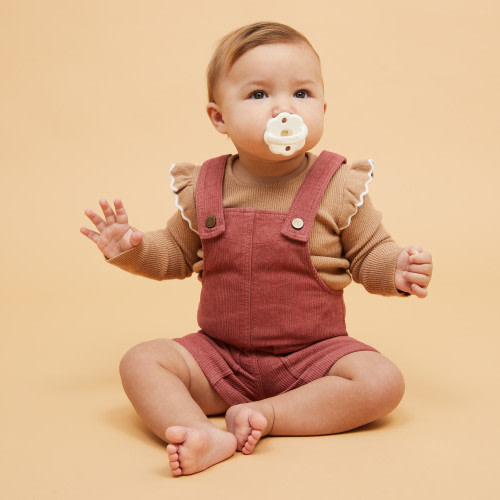 Loui Scallop Pacifier - Gardenia, 0+ months