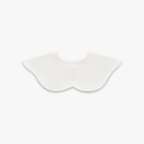 Solid Winglet Bib - Ivory | Gooselings
