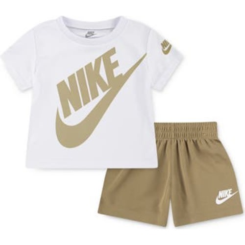 Futura T-Shirt & Shorts Set