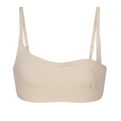 FITS EVERYBODY MATERNITY NURSING SCOOP BRALETTE | SAND | SKIMS
Large
