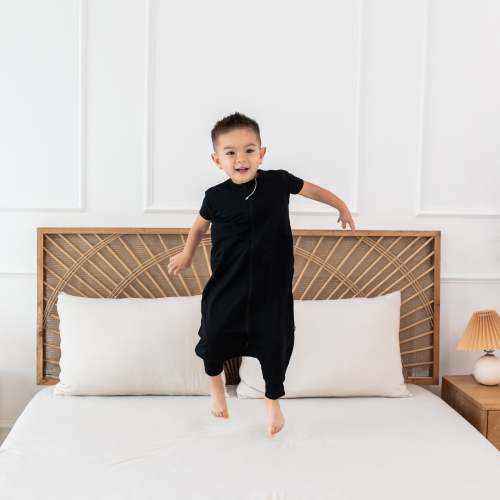 Sleep Bag Walker in Midnight 0.5 TOG | Kyte Baby