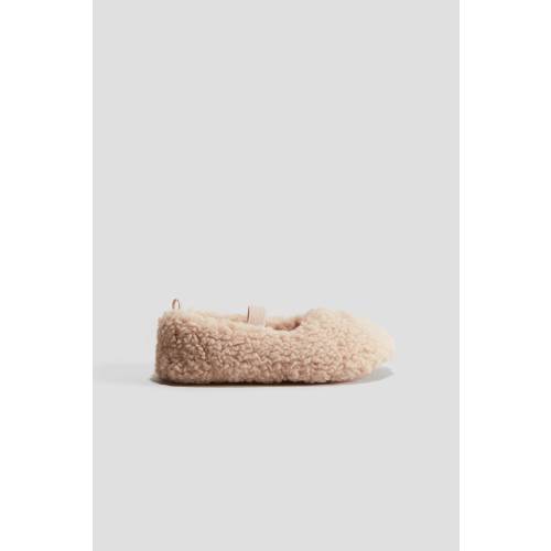 SOFT SLIPPERS