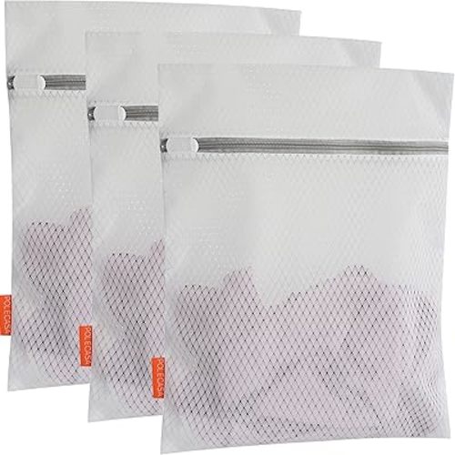 Polecasa Heavy Duty Diamond Mesh Laundry Bags for Delicates – 3 Pack with Sturdy Zipper for Lingerie, Bras, Baby Clothes, Underwear – Washing Machine & Dry Safter 12 x 16 Inches (3 Medium)