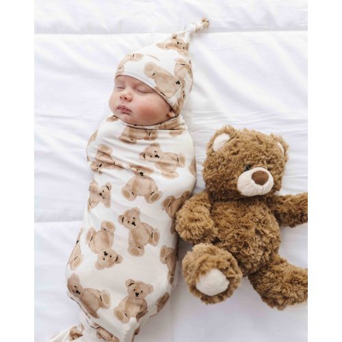 Bear Hugs Swaddle & Beanie Set