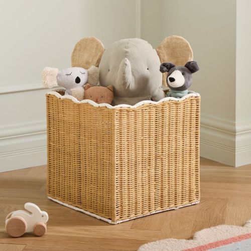 Scallop Rattan Bin