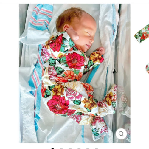 Free Birdees Baby Footie - Fall in Love