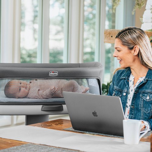 Chicco Close to You SE Bedside Bassinet, Charcoal