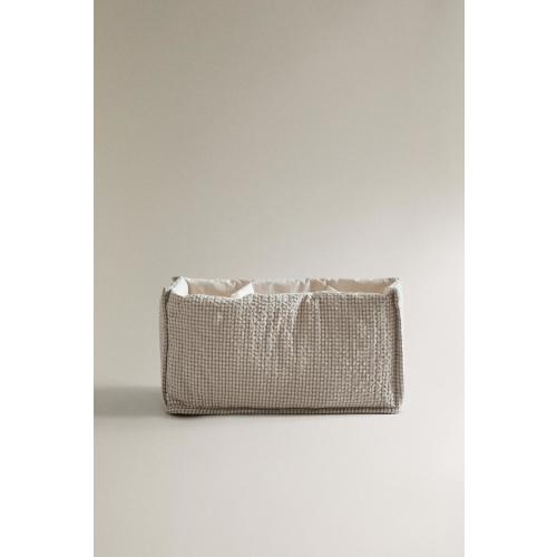 GINGHAM BABY CLOTHES ORGANIZER