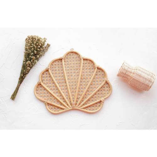 Rattan Seashell Wall Decor, Boho Rattan Nursery Decor, Shell Nursery Decor, Bohemian Shelf Decor, Beach Home Decor, Coastal Girl Room Decor