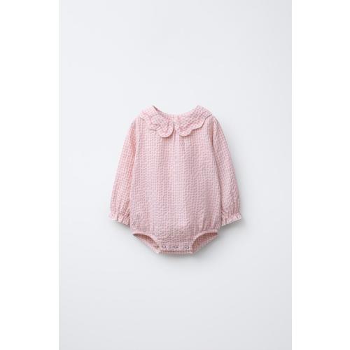 EMBROIDERED GINGHAM TEXTURED BODYSUIT - Pink | ZARA United States