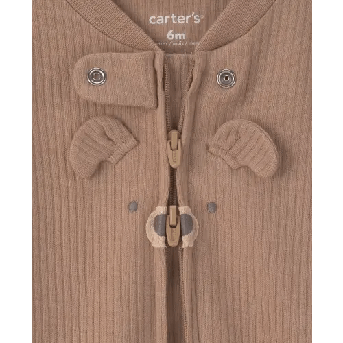 Help suit up baby bruder in cute new boy clothes!