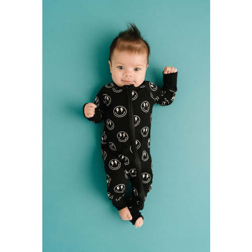 Onyx Lightning Smiley Bamboo Sleeper