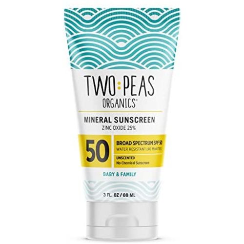Two Peas Organics - All Natural Organic SPF 50 Sunscreen Lotion - Coral Reef Safe - Baby, Kid & Family Friendly - Chemical Free Mineral Based Formula - Waterproof & Unscented – 3oz