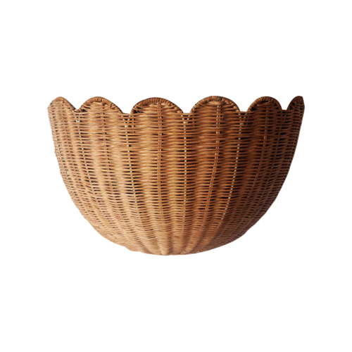 Scalloped Wicker Wall Basket Hand Woven, Scalloped Décor Wall Hanging Basket 16 x 11 x 7 Inch, Farmhouse Rustic Wall Storage for Home Kitchen Entryway, Home Decor