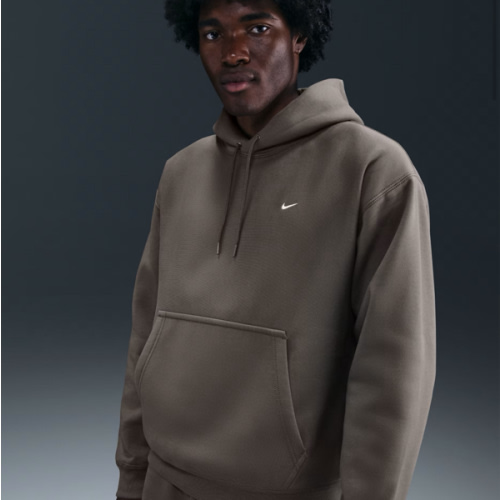 Nike Solo Swoosh Men's Pullover Hoodie. Nike.com