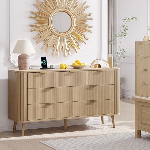 Alohappy Fluted 7 Drawer Dresser with Charging Station, 57" Wide Modern Chest of Drawers Mid Century TV Stand with Curved Profile Design for Bedroom, Living Room, Entryway, Natural Oak